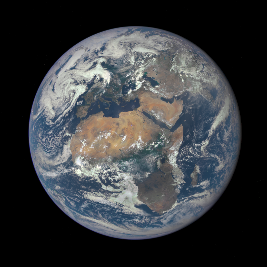 NAT comparte las mejores imágenes 📸 de nuestro planeta por el 50 aniversario 🎂🌍