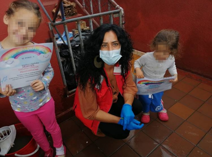 Cruz Roja 🏥 ayuda a 286 familias de La Palma en los dos meses de pandemia 🦠