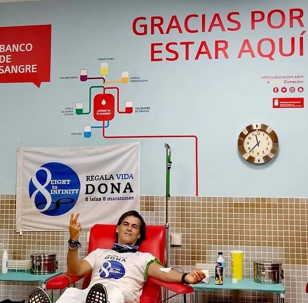 👏 La iniciativa canaria '8 islas, 8 maratones, regala vida' 👩‍⚕️ obtiene el Mérito Nacional de la Federación Española de Donantes de Sangre 🩸