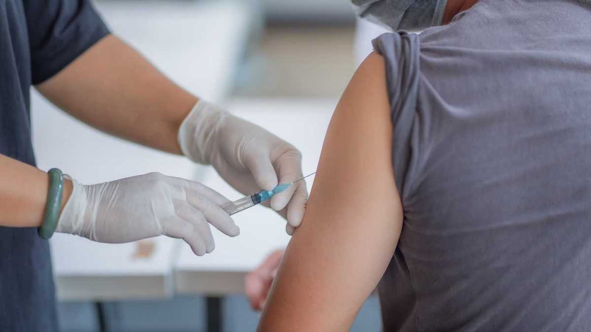 🇬🇧 Reino Unido empieza a 💉 vacunar contra la COVID-19 🦠