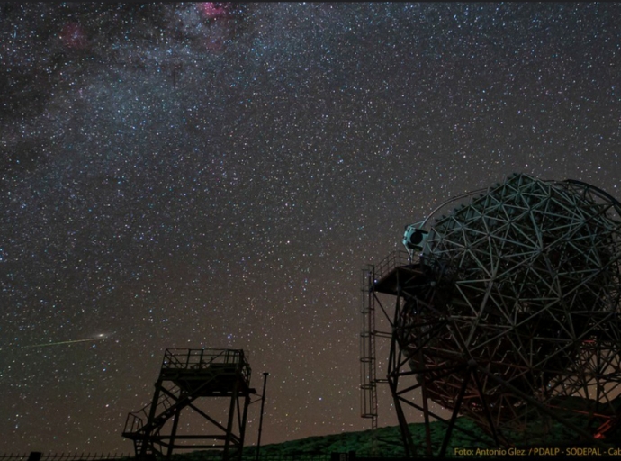 Primer plan del 2021📅: Retransmisión desde El Roque 🔭 de la primera lluvia de estrellas 🌠 del año