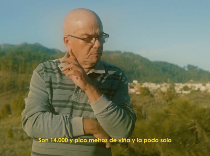 José Tabares protagoniza la 🎬📽 cuarta entrega del documental 'Vid y Vida' 🍷🍇