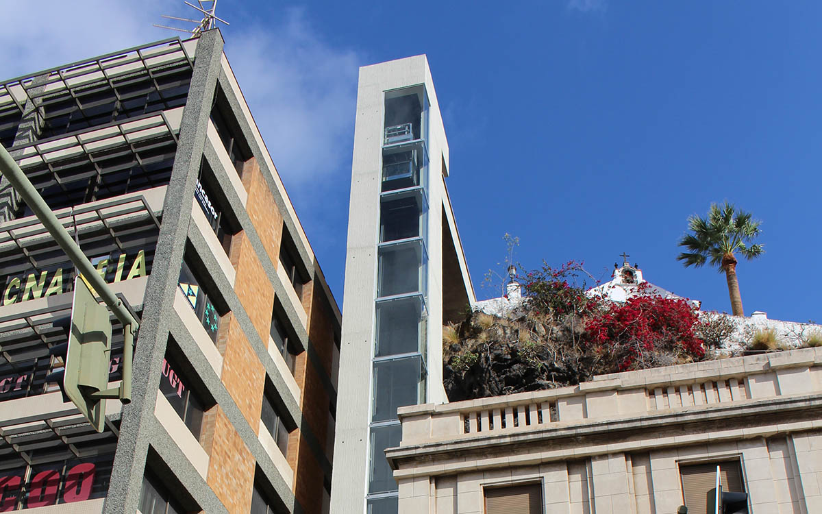 Viajar en el ascensor de La Luz🌇 será gratis hasta mejorar la situación sanitaria en la isla👏