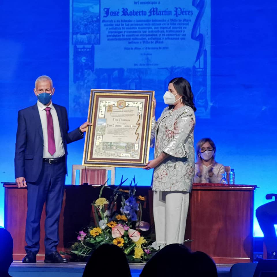 🏅 Mazo reconoce como hijo predilecto a José Roberto Martín, el 'maestro de las tradiciones' 👏👏👏