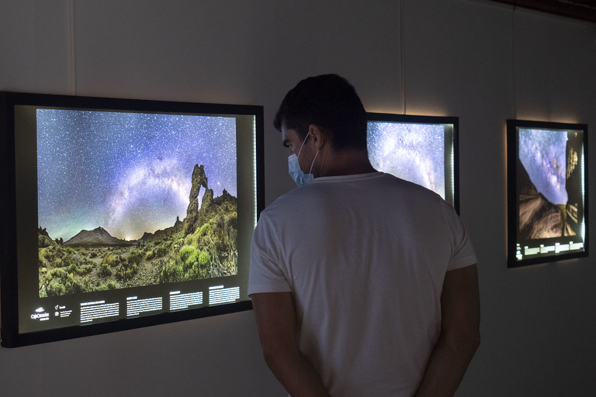 'Cosmoislas'🌌; la ventana expositiva al Universo🌟🪐 que se abre en la capital palmera