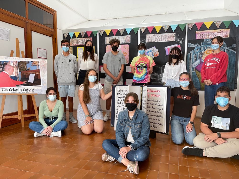 El 👩‍🏫IES Luis Cobiella capitalino recibe el premio🏆 "Iniciativas de Educación Patrimonial de Canarias"