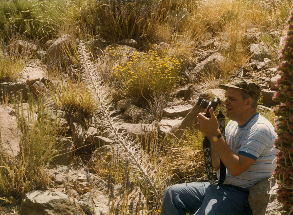 Una 🖼exposición documental para homenajear al 🎞🎥cineasta palmero Roberto Rodríguez 