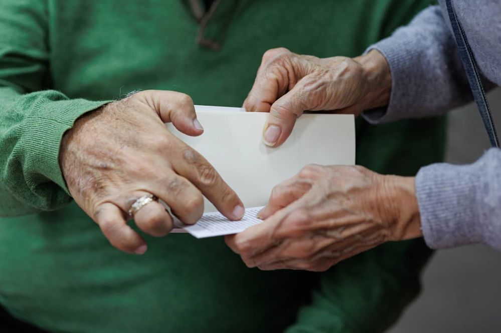 La 📚Biblioteca de Los Llanos se afianza como 👦‘espacio inclusivo’👵 