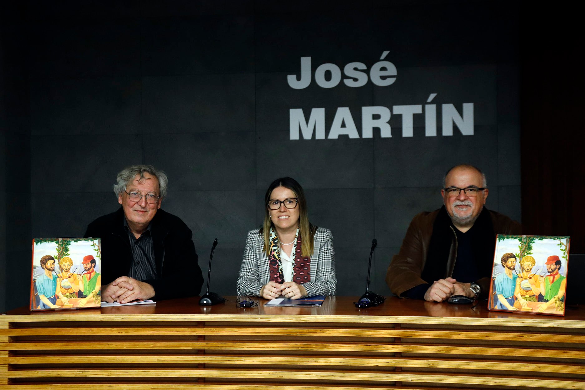 Presentan el catálogo del pintor🖌️palmero "José Martín" 🧑‍🎨