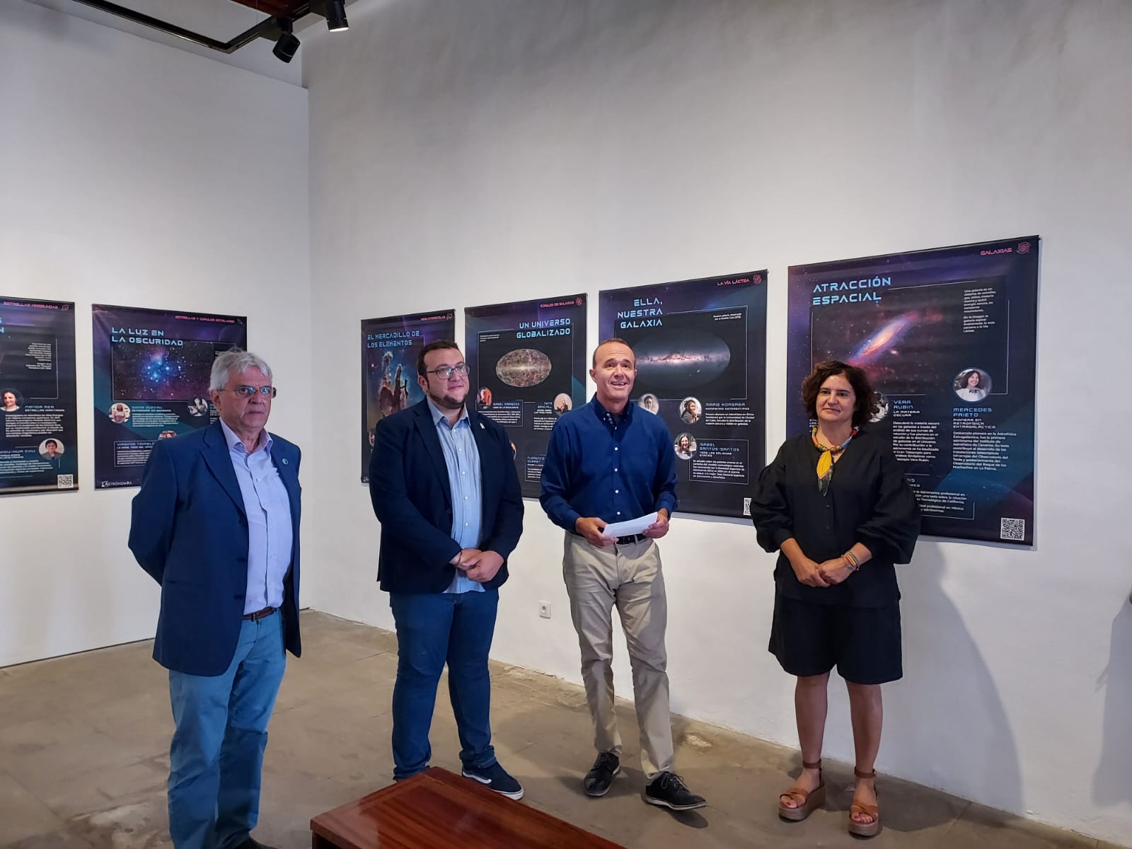 😊Ponen en valor el papel de la mujer👩 en la astronomía🔭 a través de una exposición